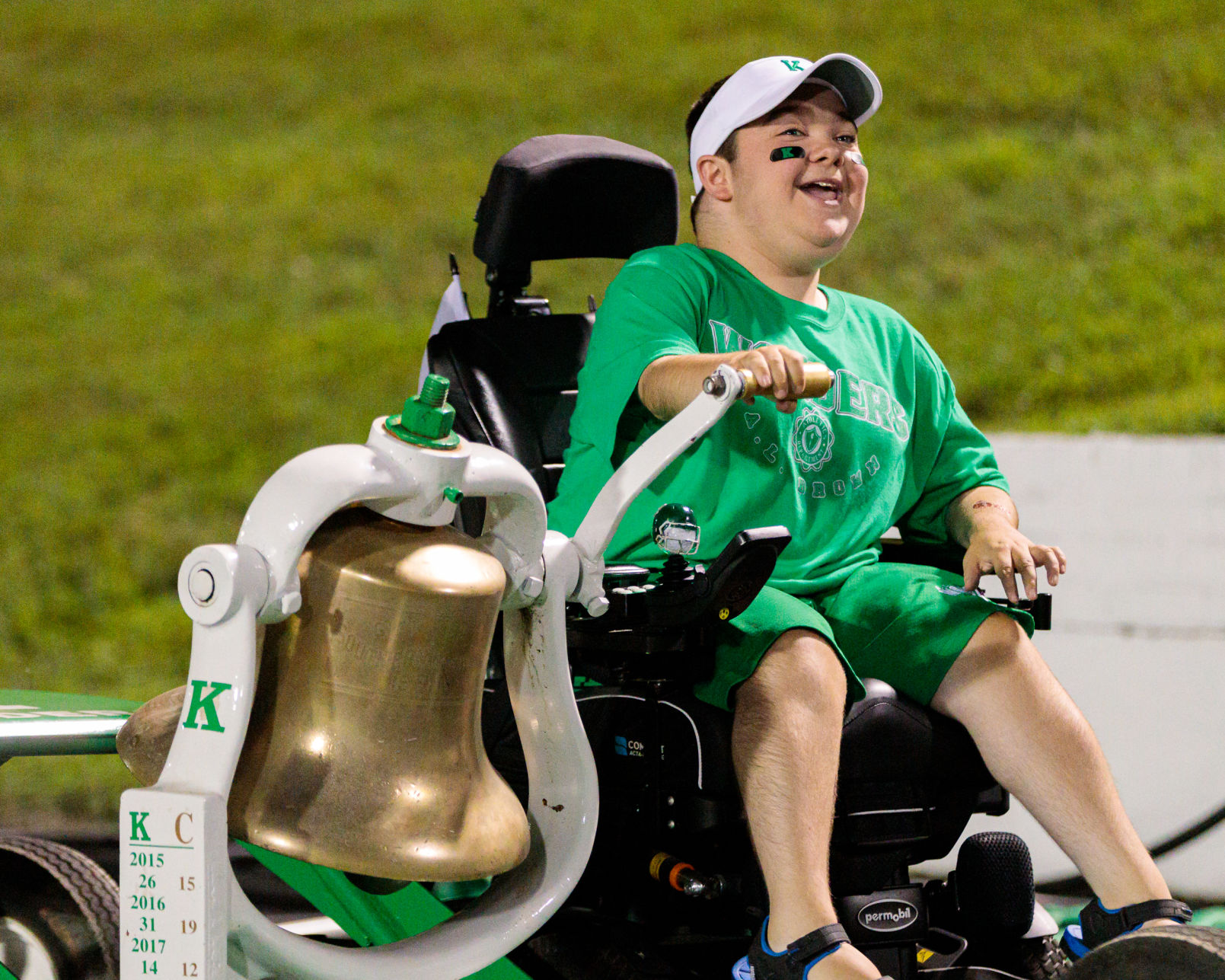The A.L. Brown Wonders host the Gastonia Ashbrook Greenwave on a brand new field in their season opener.